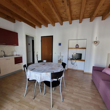 Lilla Apartment Residenza Silvana Verbania Buitenkant foto