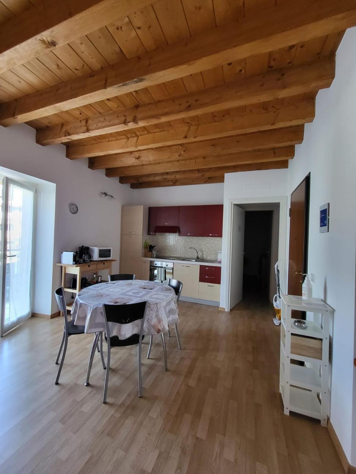 Lilla Apartment Residenza Silvana Verbania Buitenkant foto